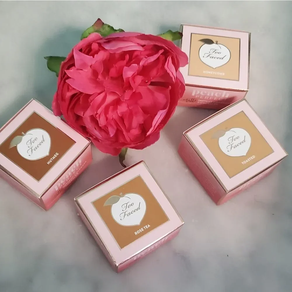 Too Faced Peach  Perfect Concealer in Honeycomb (Light Warm Medium